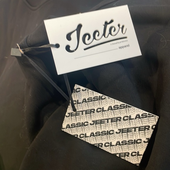JEETER Classic Crewneck Sweatshirt Size medium New with Tags black - Picture 9 of 10